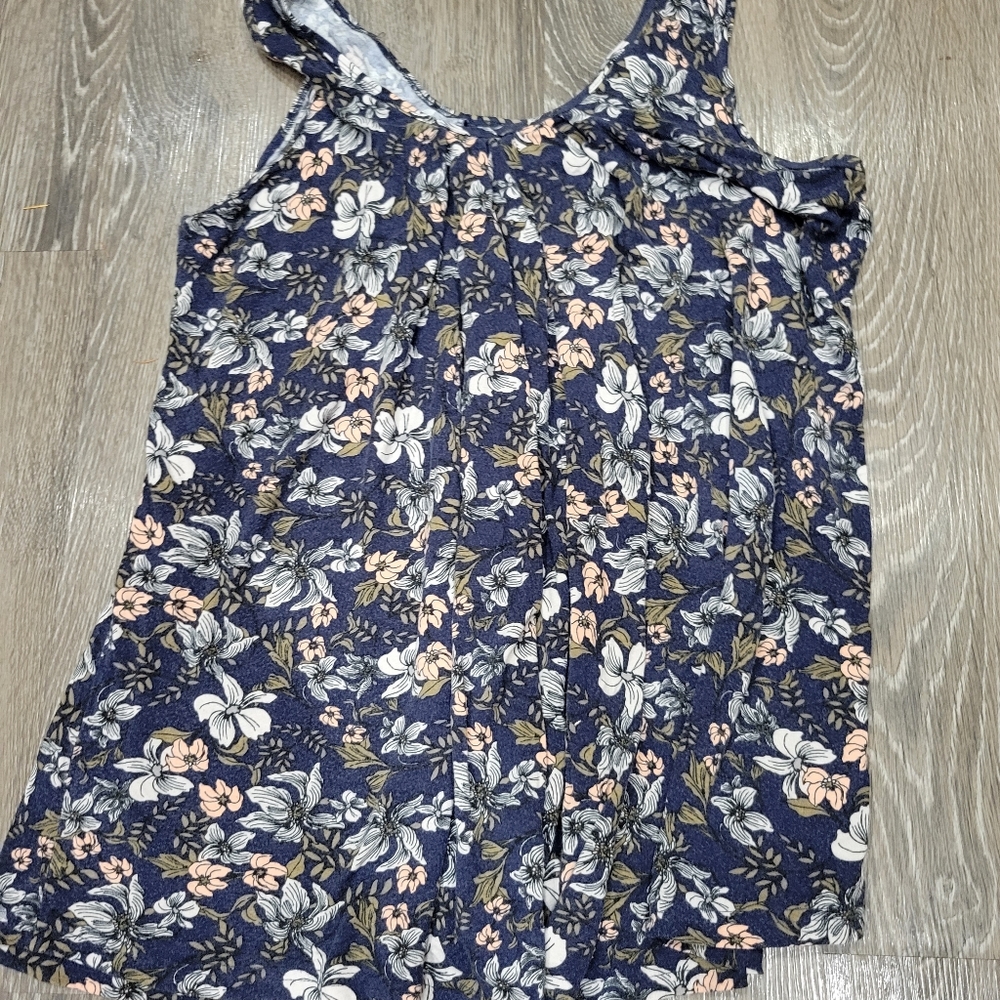 Latched Mama Sleeveless Lindi Blouse